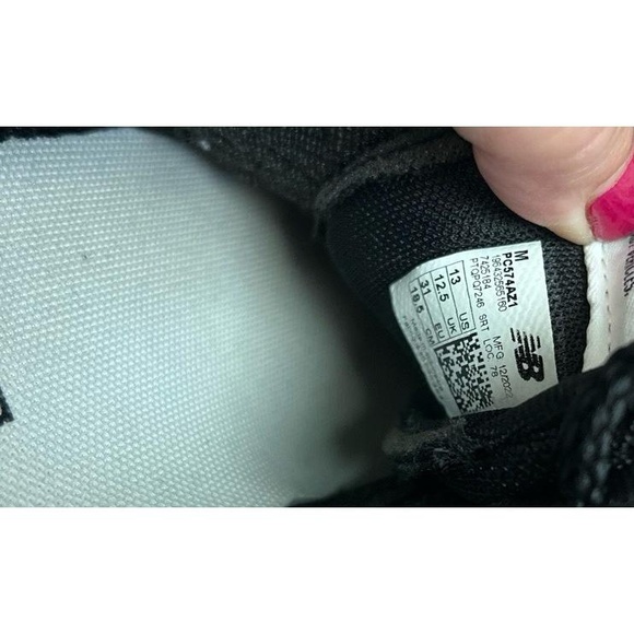 New Balance Sneakers Youth 13 Black White Animal Print Trainer Athletic Casual - Picture 7 of 7